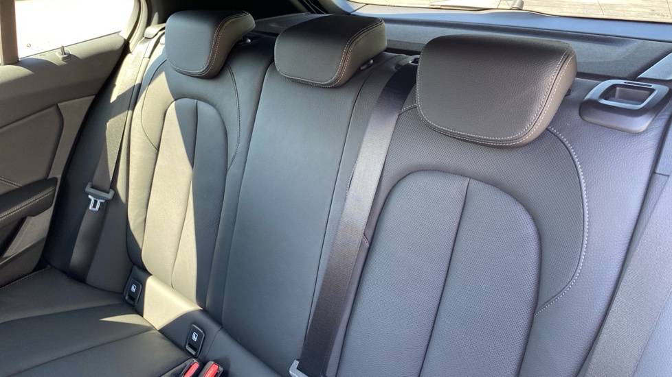 BMW 1 Series 118i [136] M Sport 5dr Step Auto [LCP] Petrol Hatchback - Image 12