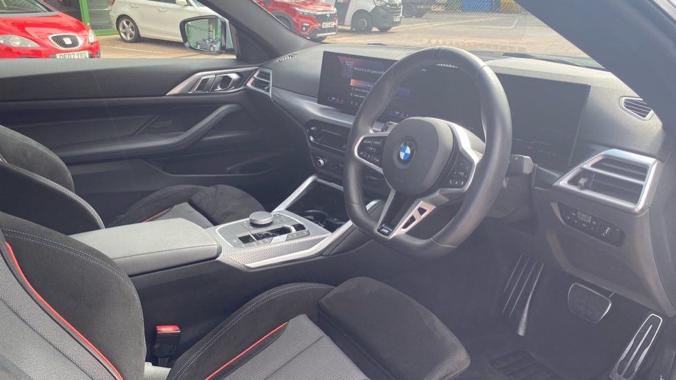 BMW 4 Series 420i M Sport 2dr Step Auto Petrol Coupe - Image 6