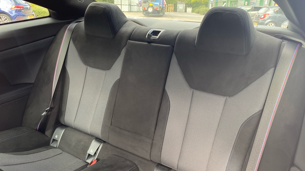BMW 4 Series 420i M Sport 2dr Step Auto Petrol Coupe - Image 12