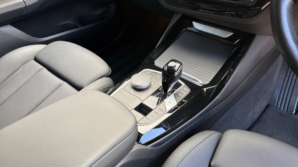 BMW X3 xDrive20d MHT M Sport 5dr Step Auto [Tech/Pro Pk] Diesel Estate - Image 10