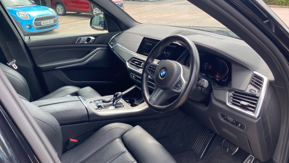 BMW X5 xDrive30d MHT M Sport 5dr Auto Diesel Estate - Image 6