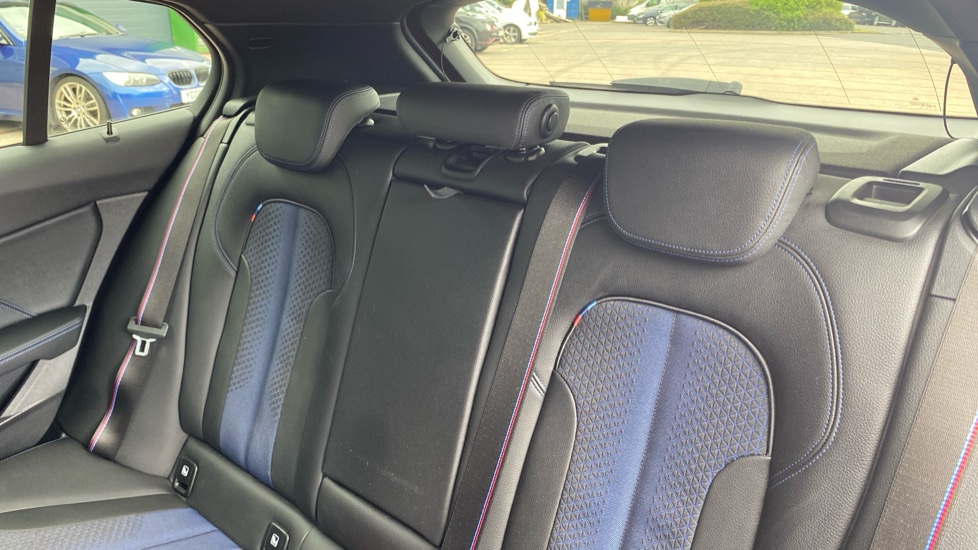 BMW 1 Series 118i [136] M Sport 5dr Step Auto [LCP] Petrol Hatchback - Image 12