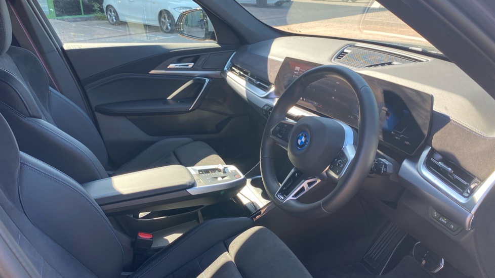 BMW iX1 150kW eDrive20 Shadow Edition 65kWh 5dr Auto Electric Estate - Image 6