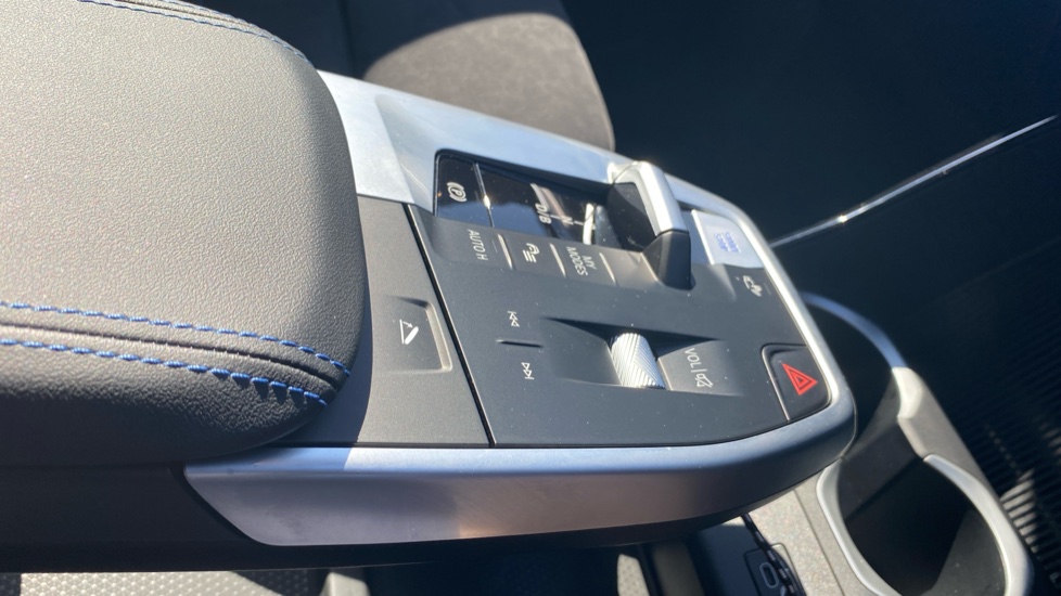 BMW iX1 150kW eDrive20 Shadow Edition 65kWh 5dr Auto Electric Estate - Image 19