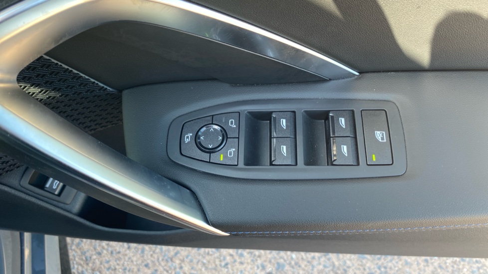 BMW iX1 150kW eDrive20 Shadow Edition 65kWh 5dr Auto Electric Estate - Image 45