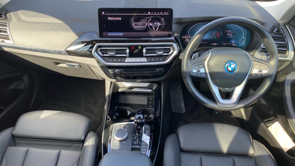 BMW X3 xDrive 30e xLine 5dr Auto Estate - Image 4
