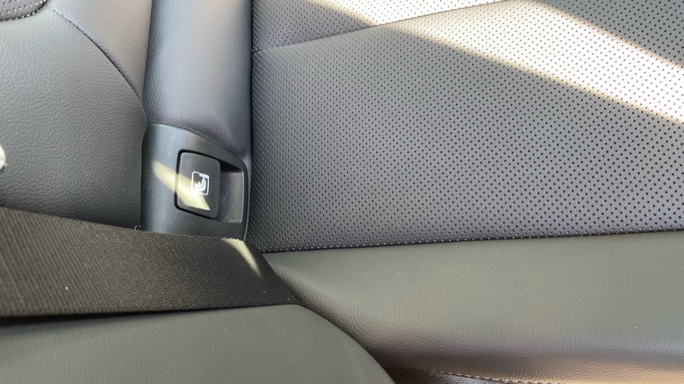 BMW X3 xDrive 30e xLine 5dr Auto Estate - Image 31