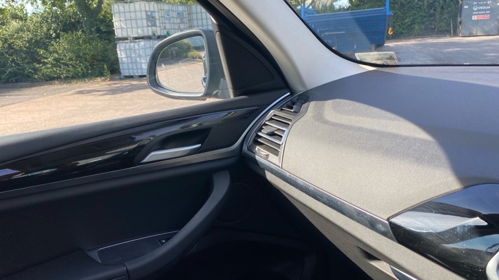 BMW X3 xDrive 30e xLine 5dr Auto Estate - Image 56