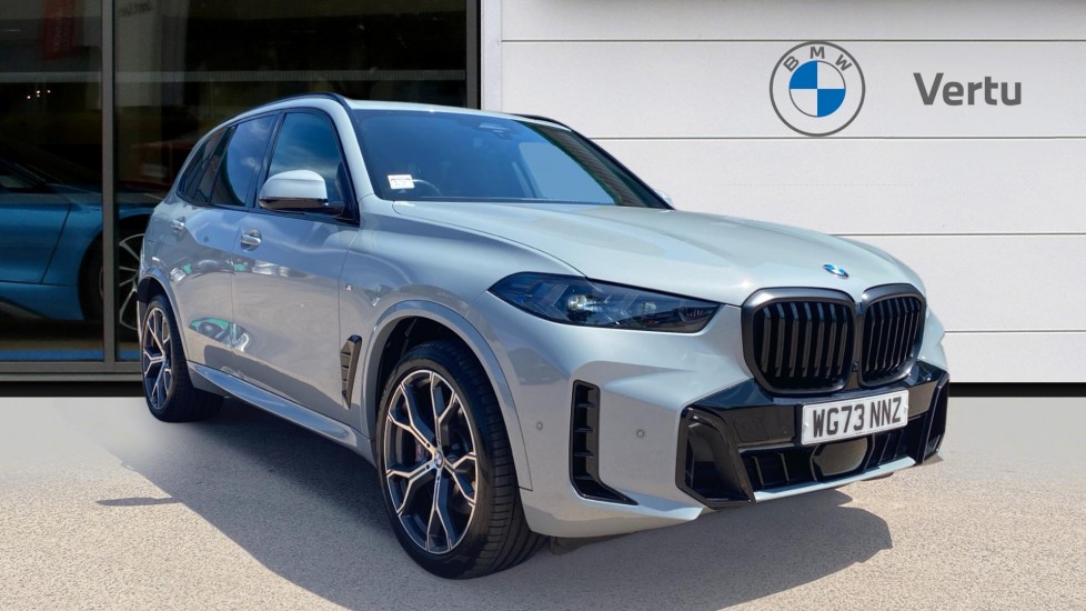BMW X5 xDrive30d MHT M Sport 5dr Auto Diesel Estate - Image 1