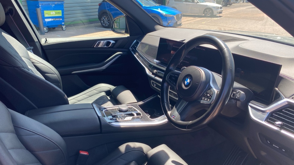 BMW X5 xDrive30d MHT M Sport 5dr Auto Diesel Estate - Image 6
