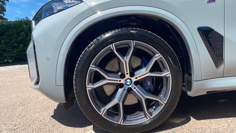 BMW X5 xDrive30d MHT M Sport 5dr Auto Diesel Estate - Image 14