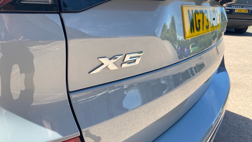 BMW X5 xDrive30d MHT M Sport 5dr Auto Diesel Estate - Image 34