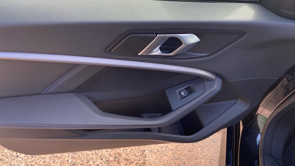 BMW 2 Series 218i [136] M Sport 4dr DCT Petrol Saloon - Image 31