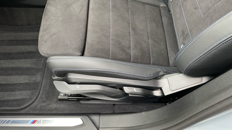 BMW 1 Series 120 M Sport 5dr Step Auto Petrol Hatchback - Image 32