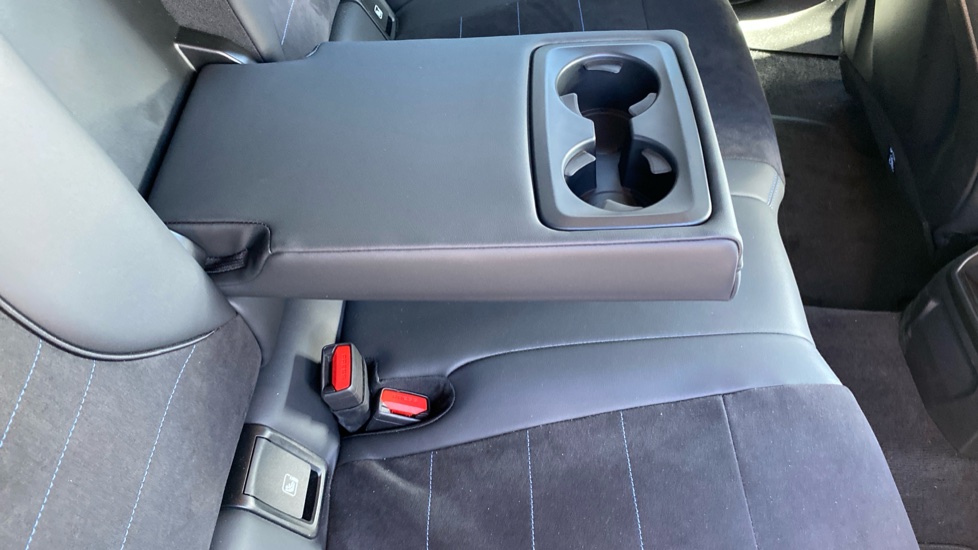 BMW 2 Series 220 M Sport 4dr Step Auto Petrol Saloon - Image 32