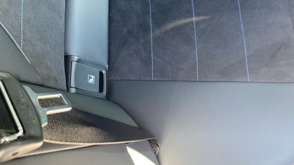 BMW 2 Series 220 M Sport 4dr Step Auto Petrol Saloon - Image 33