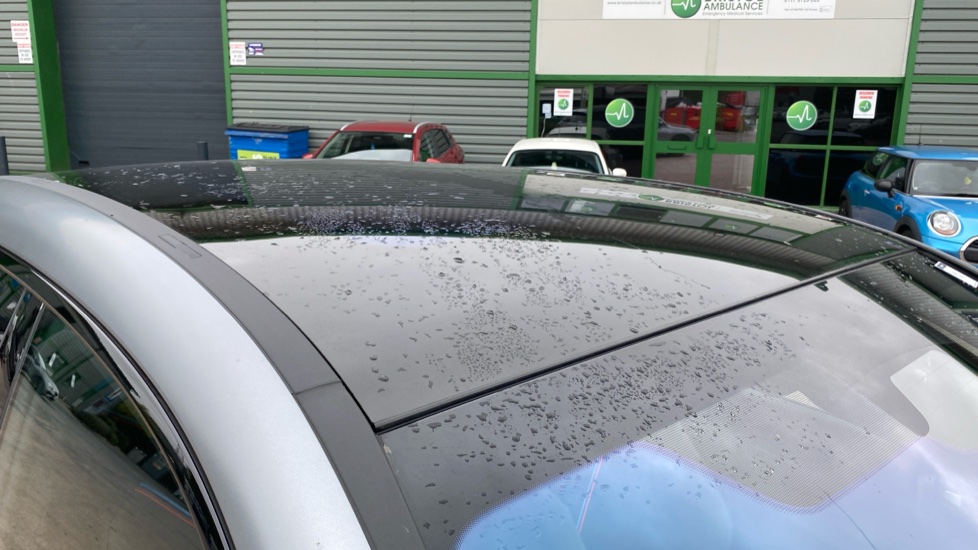 BMW iX 400kW xDrive60 M Sport 112kWh 5dr Auto [Tech/Pro] Electric Estate - Image 21