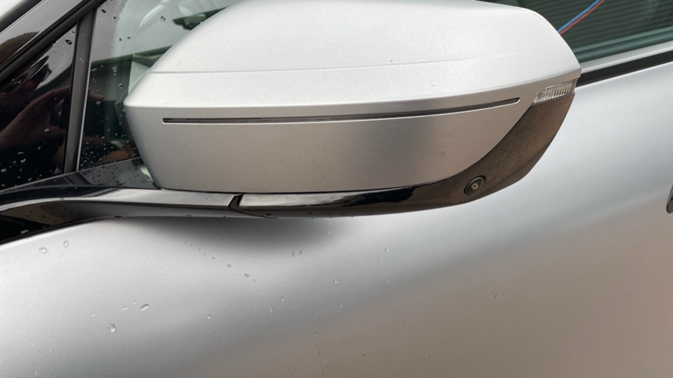 BMW iX 400kW xDrive60 M Sport 112kWh 5dr Auto [Tech/Pro] Electric Estate - Image 32