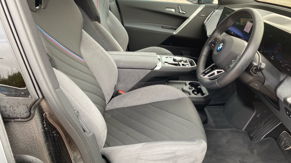 BMW iX 400kW xDrive60 M Sport 112kWh 5dr Auto [Tech/Pro] Electric Estate - Image 52