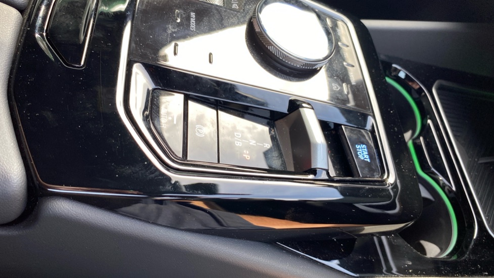 BMW i5 250kW eDrive40 M Sport Pro 84kWh 4dr Auto [Comf+] Electric Saloon - Image 19