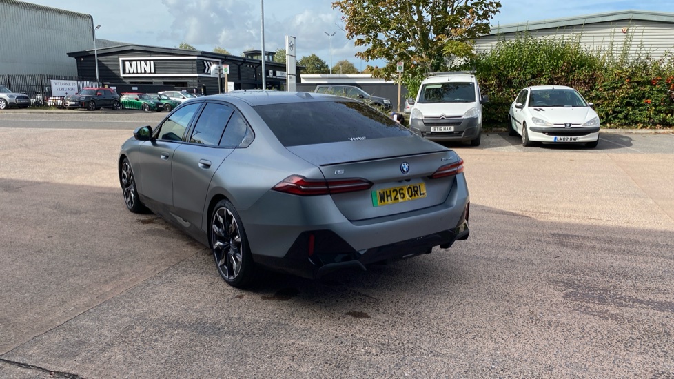 BMW i5 250kW eDrive40 M Sport Pro 84kWh 4dr Auto [Comf+] Electric Saloon - Image 26