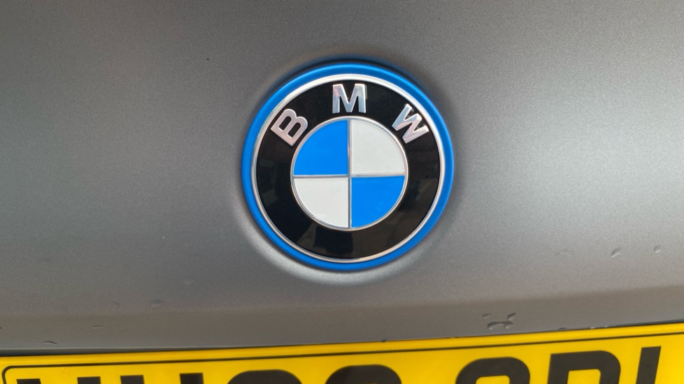 BMW i5 250kW eDrive40 M Sport Pro 84kWh 4dr Auto [Comf+] Electric Saloon - Image 40