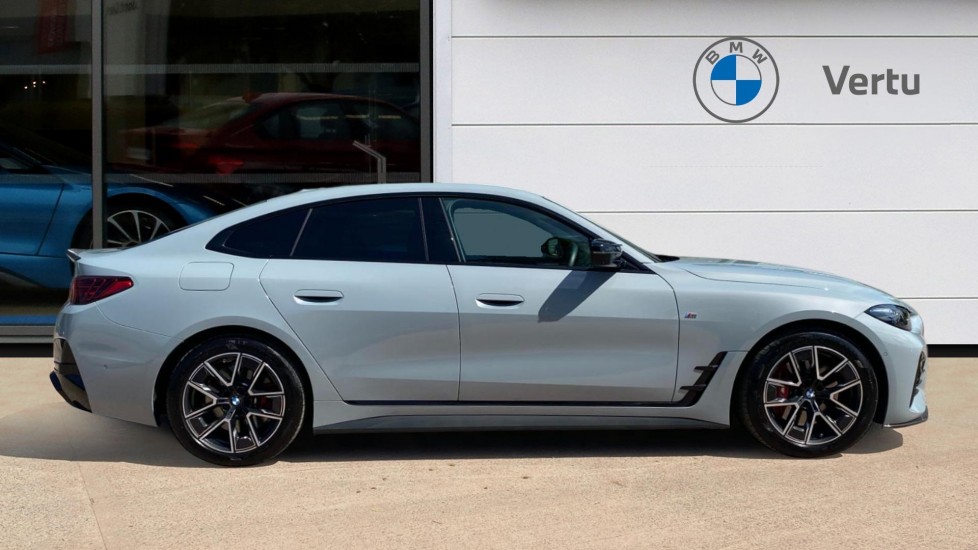 BMW 4 Series M440i xDrive MHT 392 2dr Step Auto [Tech/Pro Pack] Petrol Hatchback - Image 3