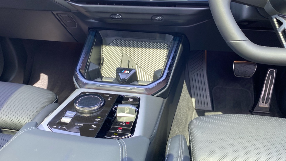 BMW X3 30e xDrive M Sport 5dr Auto Estate - Image 10