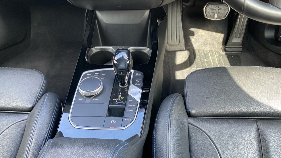 BMW 2 Series 218i [136] M Sport 4dr Petrol Saloon - Image 10