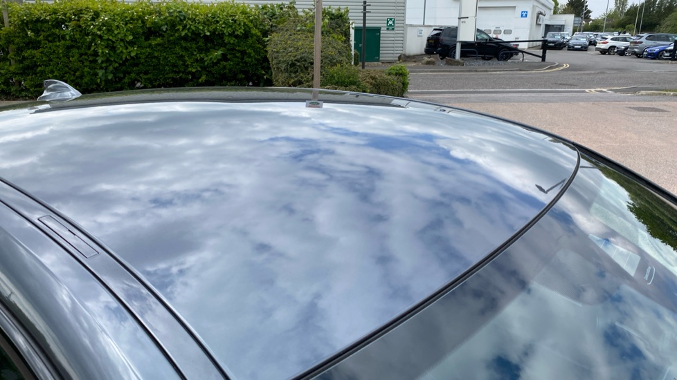 BMW 2 Series 218i [136] M Sport 4dr Petrol Saloon - Image 21