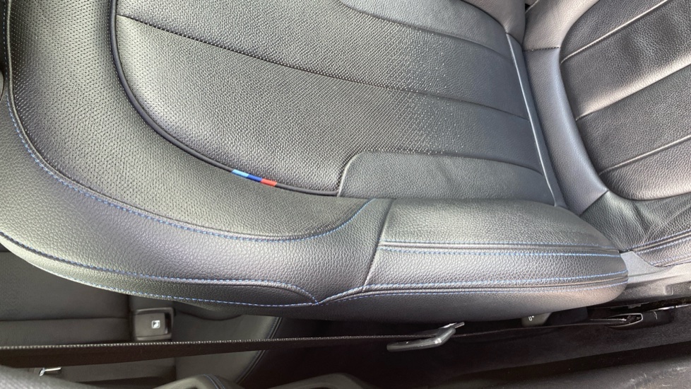 BMW 2 Series 218i [136] M Sport 4dr Petrol Saloon - Image 38