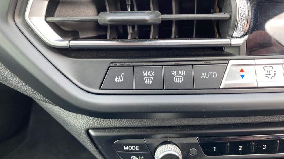 BMW 2 Series 218i [136] M Sport 4dr Petrol Saloon - Image 41