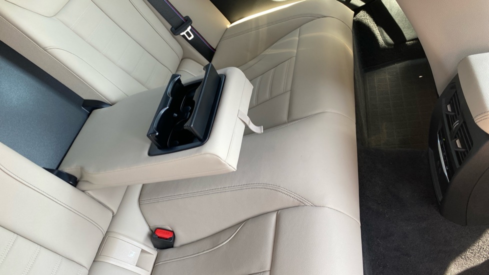 BMW 4 Series M440d xDrive MHT 2dr Step Auto Diesel Coupe - Image 41