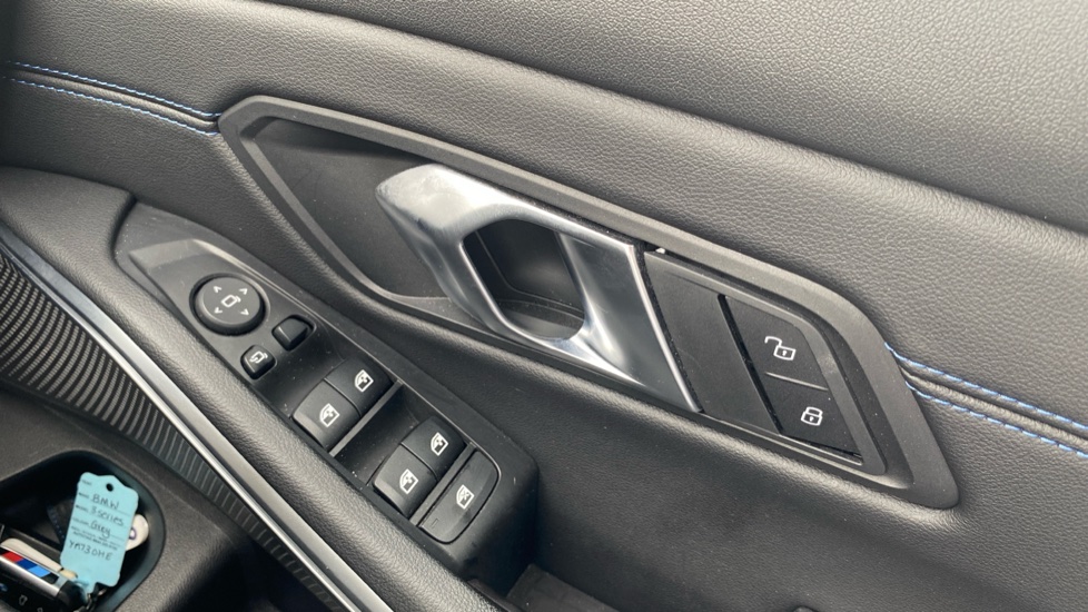 BMW 3 Series 320i M Sport 4dr Step Auto Petrol Saloon - Image 32