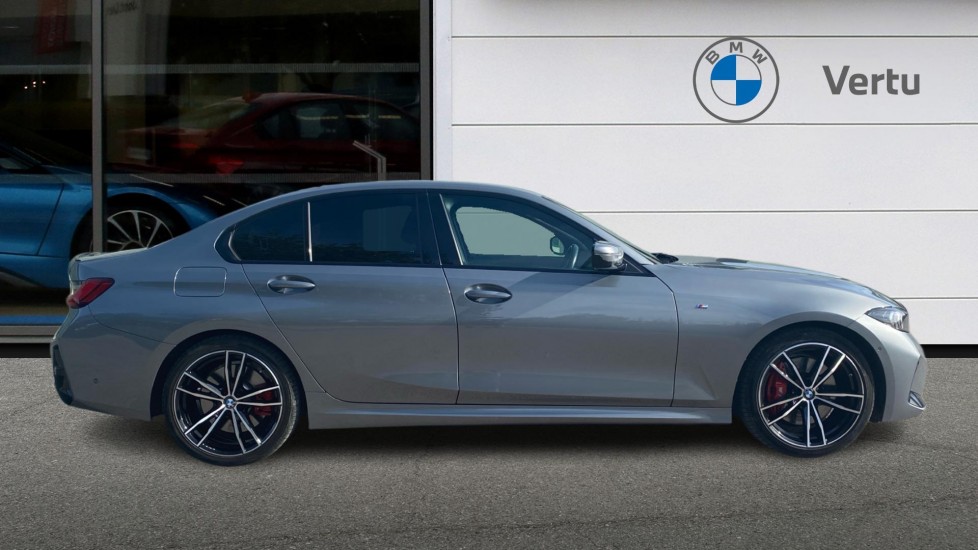 BMW 3 Series 320i M Sport 4dr Step Auto Petrol Saloon - Image 3