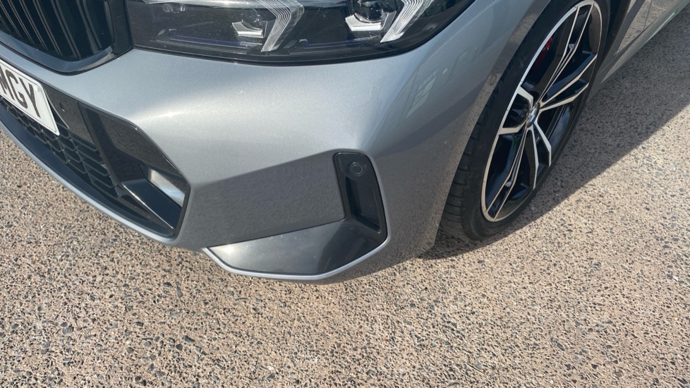 BMW 3 Series 320i M Sport 4dr Step Auto Petrol Saloon - Image 30