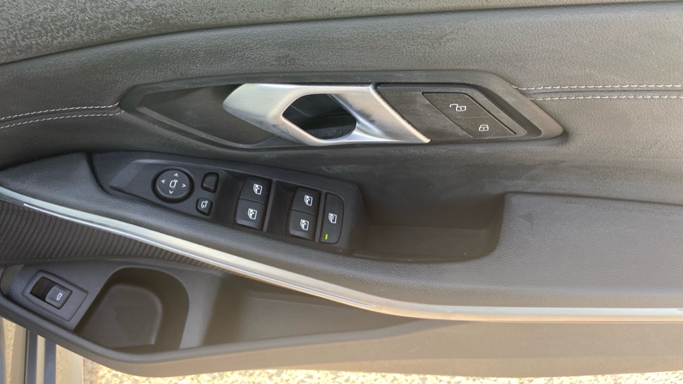 BMW 3 Series 320i M Sport 4dr Step Auto Petrol Saloon - Image 42
