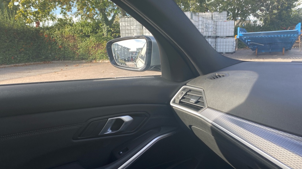 BMW 3 Series 320i M Sport 4dr Step Auto Petrol Saloon - Image 67