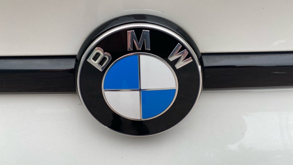 BMW 2 Series M235i xDrive 4dr Step Auto [Pro Pack] Petrol Saloon - Image 38