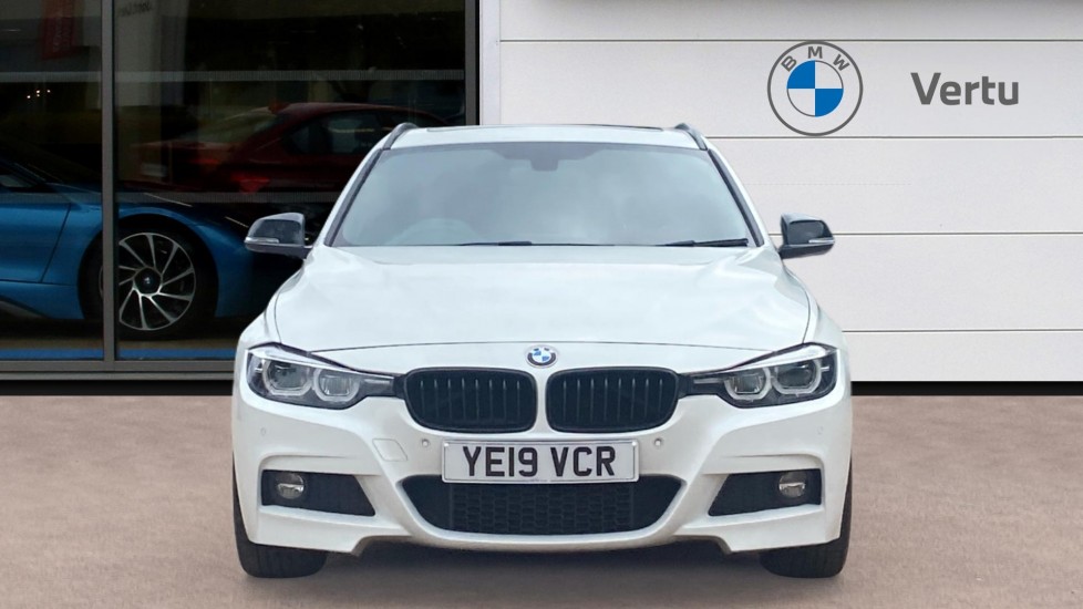 BMW 3 Series 320i M Sport 5dr Step Auto Petrol Estate - Image 16