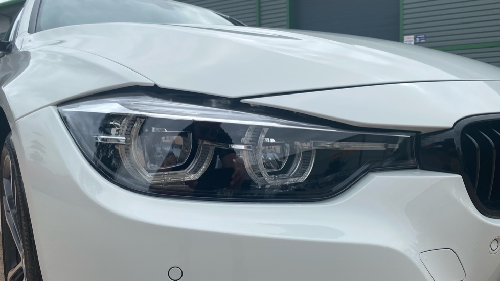 BMW 3 Series 320i M Sport 5dr Step Auto Petrol Estate - Image 23