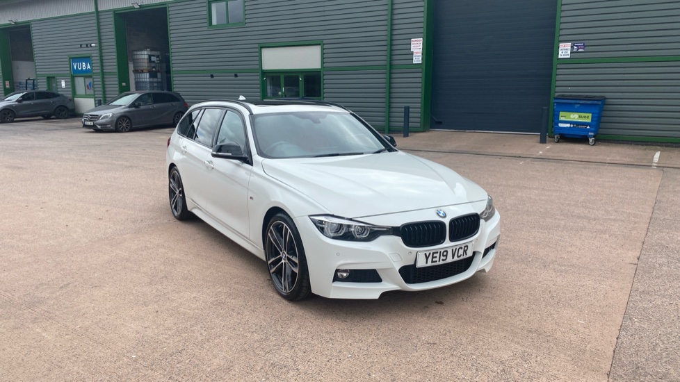 BMW 3 Series 320i M Sport 5dr Step Auto Petrol Estate - Image 24