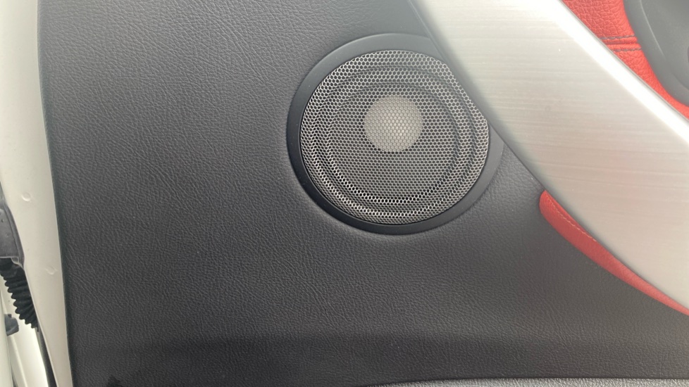 BMW 3 Series 320i M Sport 5dr Step Auto Petrol Estate - Image 42
