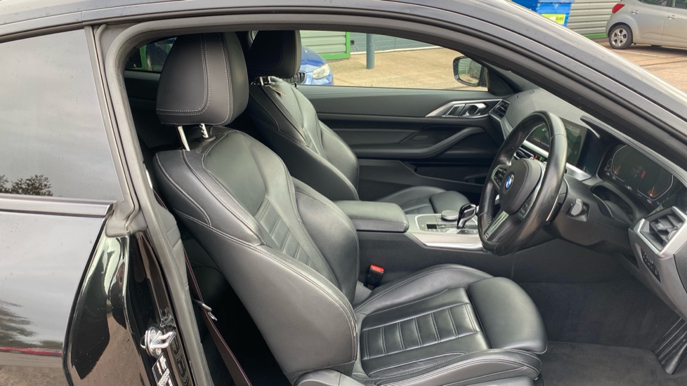 BMW 4 Series 420d MHT M Sport 2dr Step Auto Diesel Coupe - Image 11