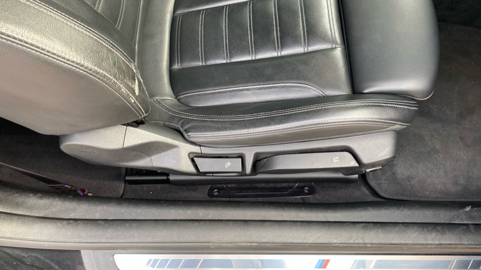 BMW 4 Series 420d MHT M Sport 2dr Step Auto Diesel Coupe - Image 41