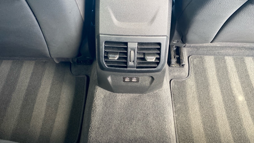BMW 1 Series M135i xDrive 5dr Step Auto Petrol Hatchback - Image 24
