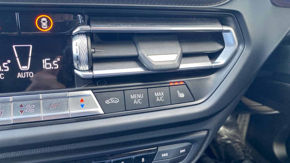 BMW 1 Series M135i xDrive 5dr Step Auto Petrol Hatchback - Image 34