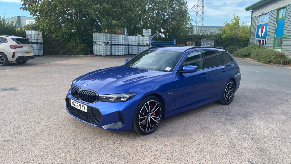 BMW 3 Series 330e M Sport 5dr Step Auto Estate - Image 25