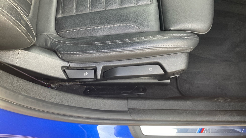 BMW 3 Series 330e M Sport 5dr Step Auto Estate - Image 45