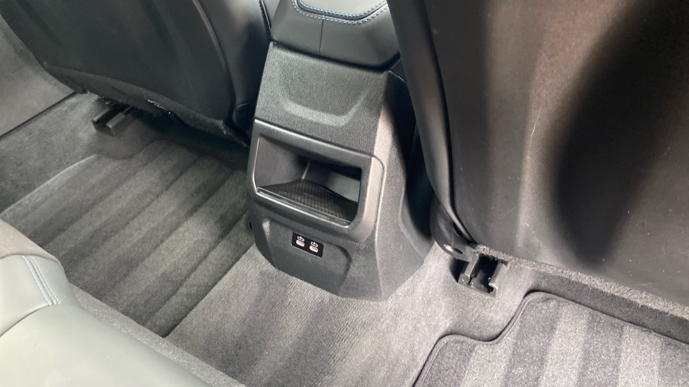 BMW 1 Series 120 M Sport 5dr Step Auto [Pro Pack] Petrol Hatchback - Image 44